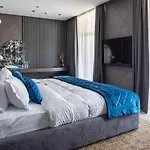 Emily Курортний комплекс 5*