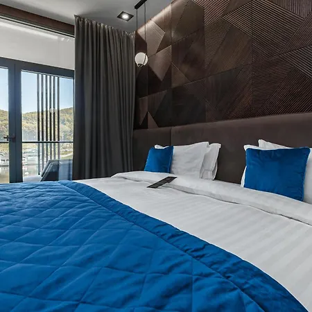 Üdülőközpont Emily 5*