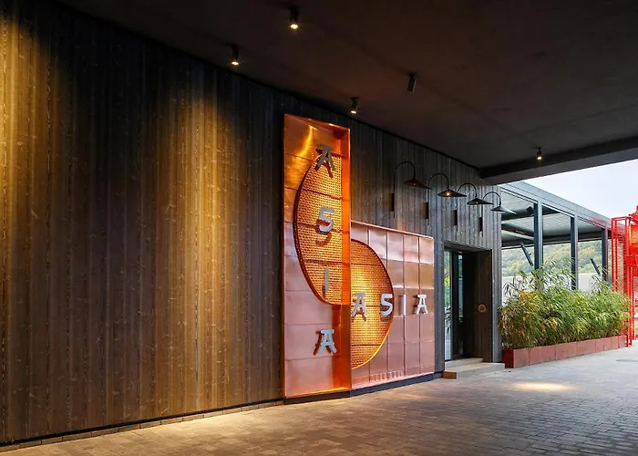 منتجع Emily إلفيف