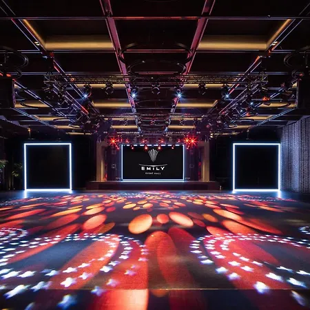 Emily Курортный комплекс 5*